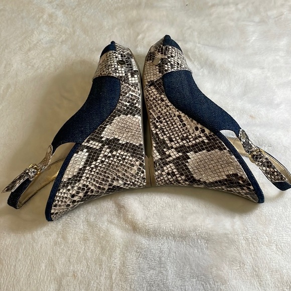 Guess Denim and Animal Print Wedges Size 9.5 - Picture 5 of 9